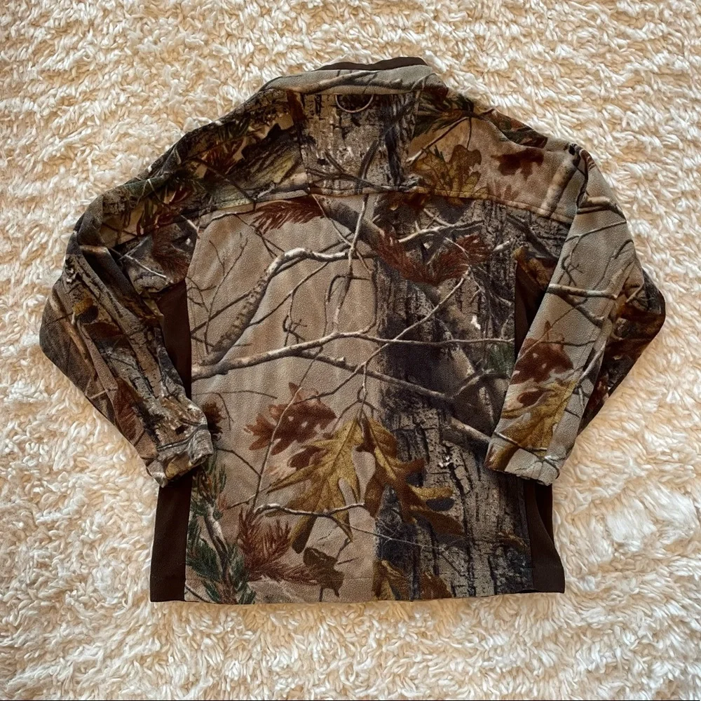 Fleece camouflage jacket youth size small - Picture 3 of 3